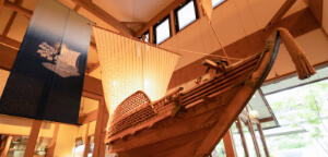 むか新と千石船